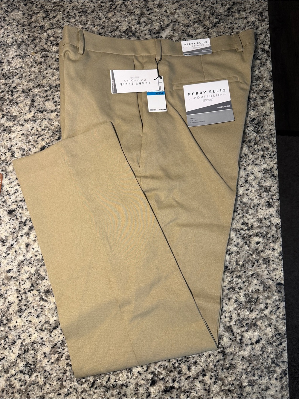 Perry Ellis Portfolio Men's Chinos in Light Khaki